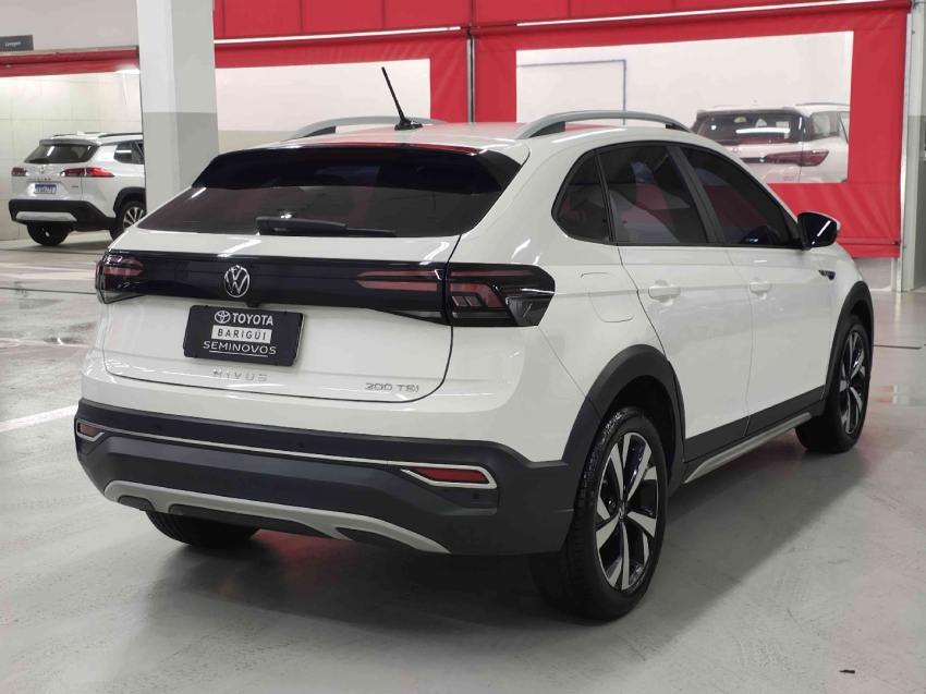 volkswagen nivus 1.0 200 tsi total flex highline automatico 4p 2023