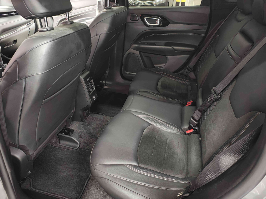 jeep compass 2.0 hurricane 4 turbo gasolina blackhawk at9 4p automatico 2025