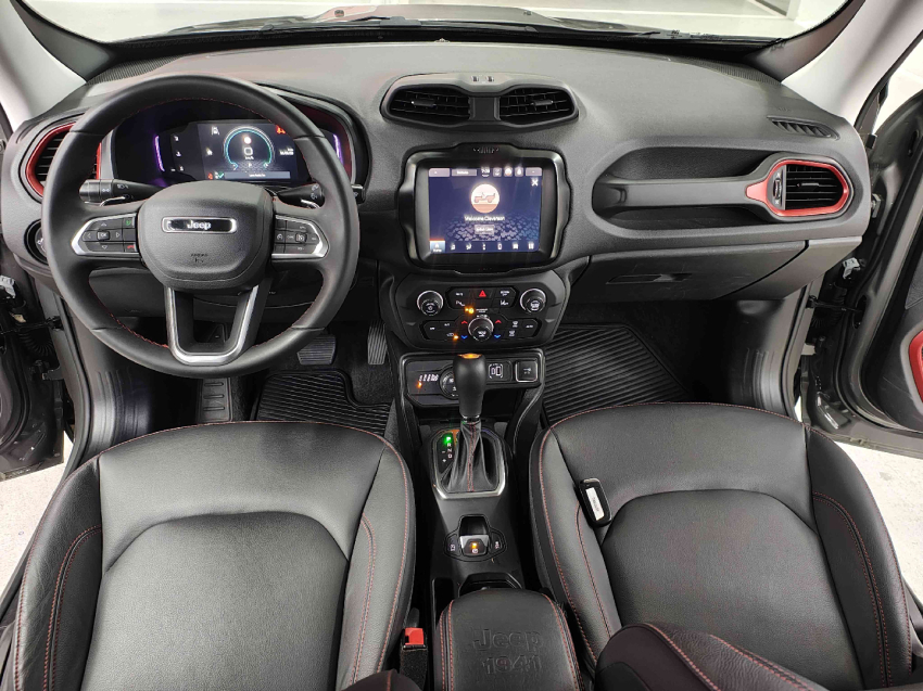 jeep renegade 1.3 t270 turbo flex trailhawk 4x4 at9 4p automatico 2025