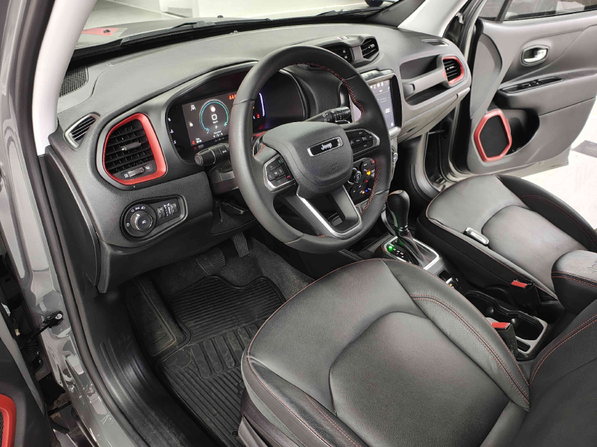 jeep renegade 1.3 t270 turbo flex trailhawk 4x4 at9 4p automatico 2025