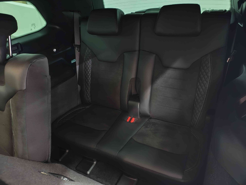 jeep commander 2.0 hurricane 4 turbo gasolina blackhawk at9 4p automatico 2025