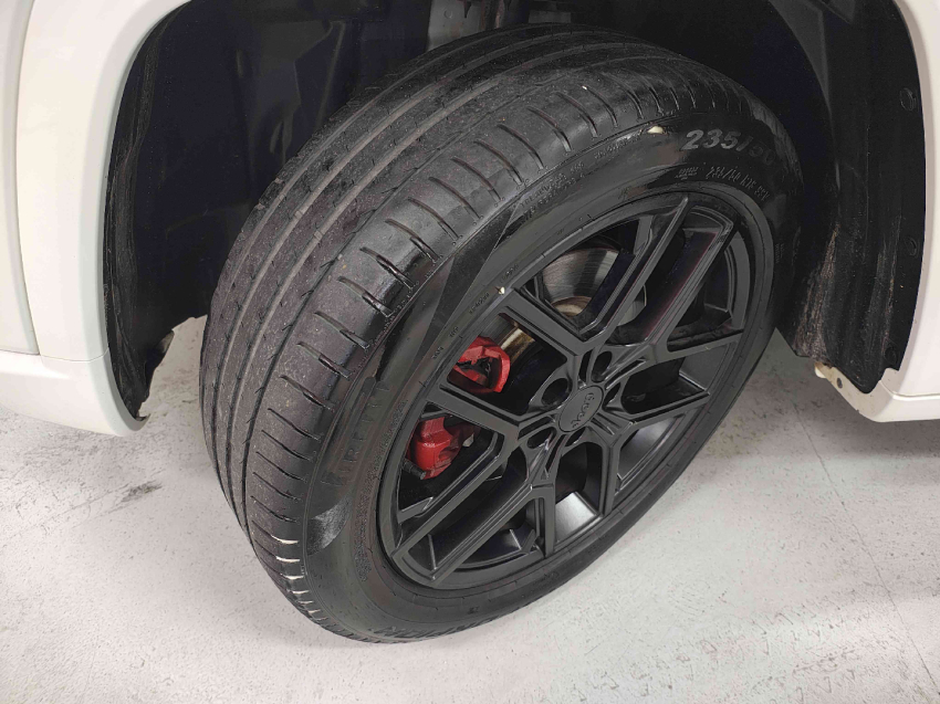 jeep commander 2.0 hurricane 4 turbo gasolina blackhawk at9 4p automatico 2025