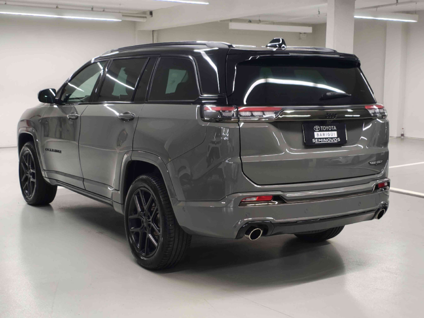 jeep commander 2.0 hurricane 4 turbo gasolina blackhawk at9 4p automatico 2025