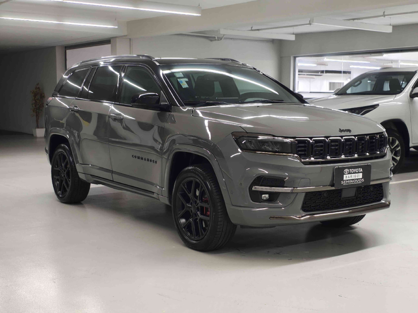 jeep commander 2.0 hurricane 4 turbo gasolina blackhawk at9 4p automatico 2025