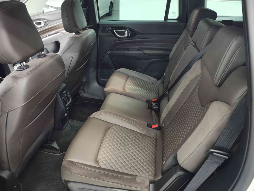 jeep commander 1.3 t270 turbo flex overland at6 4p automatico 2025