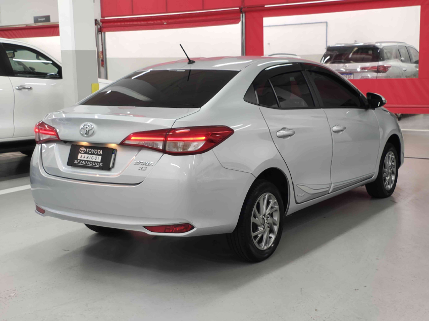 toyota yaris 1.5 16v flex sedan xs multidrive 4p automatico 2024
