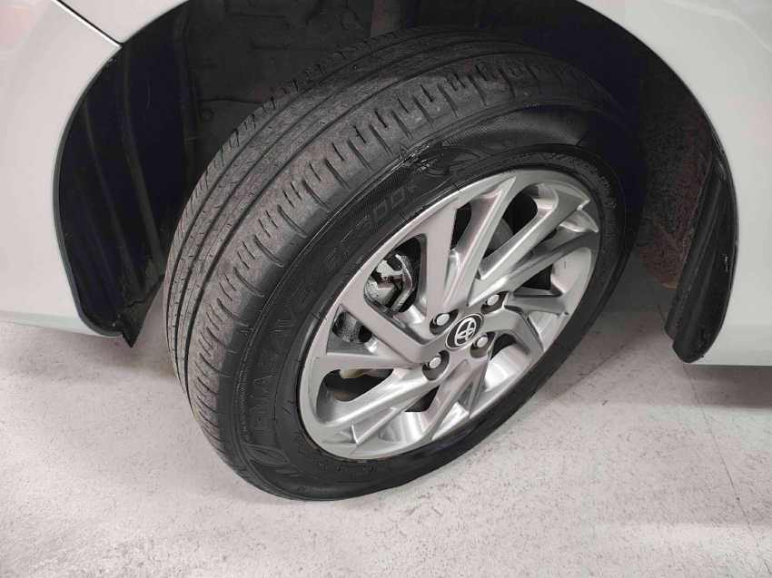 toyota yaris 1.5 16v flex sedan xs multidrive 4p automatico 2024