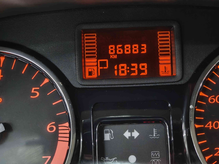renault duster 2.0 dynamique 4x2 16v flex 4p automatico 2014