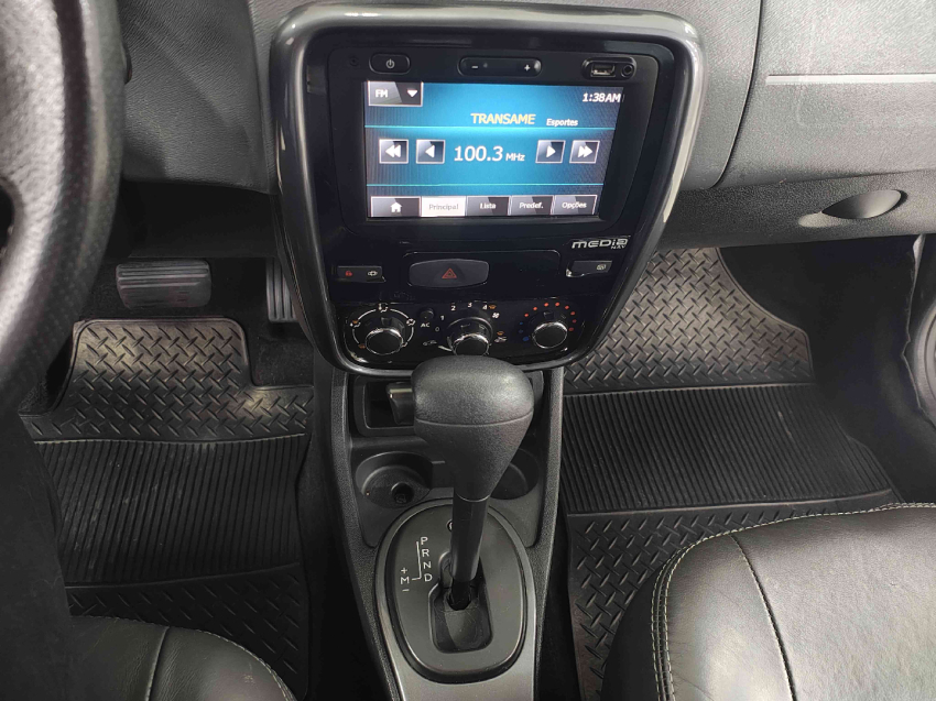 renault duster 2.0 dynamique 4x2 16v flex 4p automatico 2014
