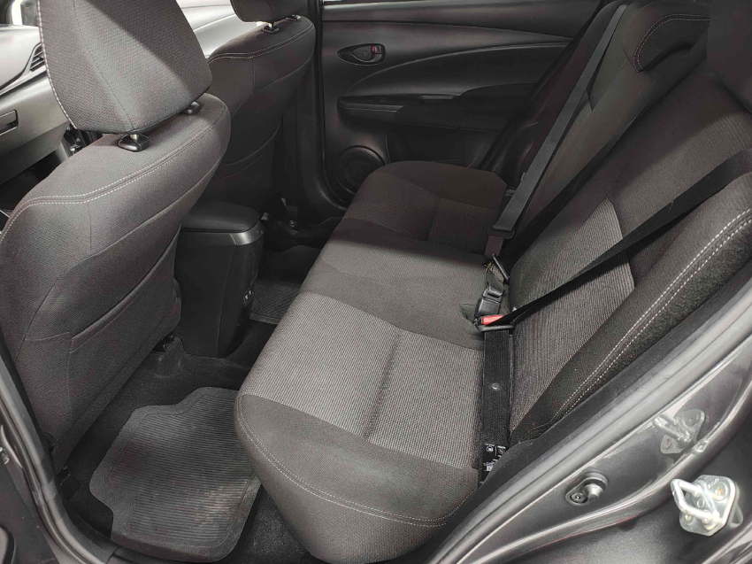 toyota yaris 1.5 16v flex xl multidrive 4p automatico 2025