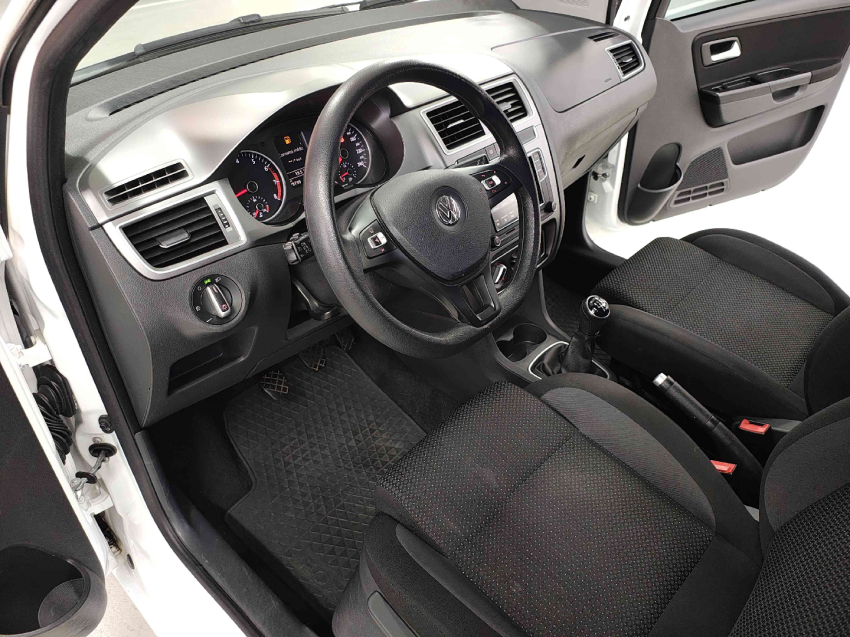 volkswagen fox 1.6 msi total flex connect 4p manual 2022