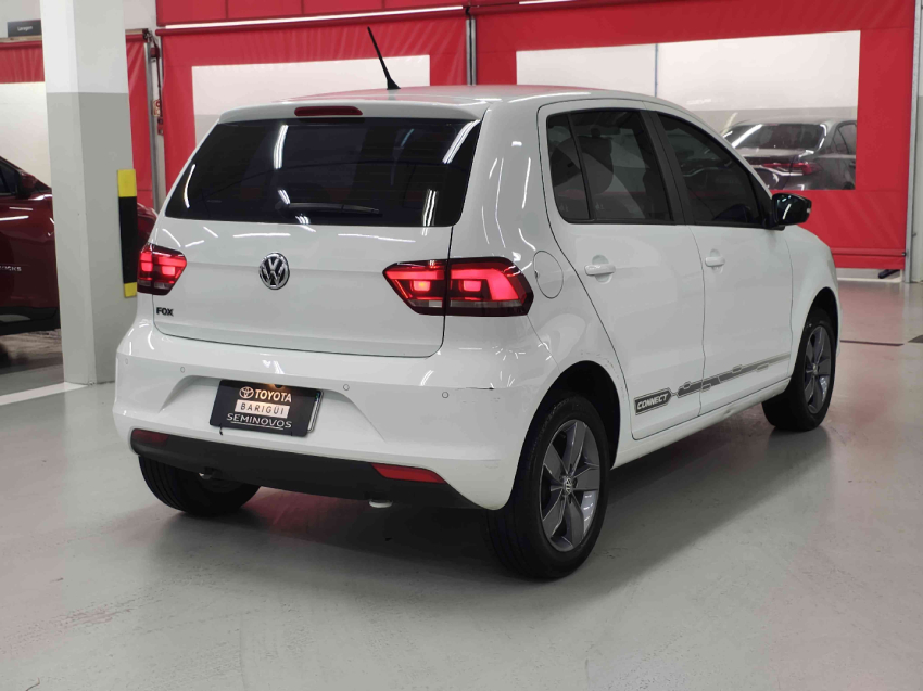 volkswagen fox 1.6 msi total flex connect 4p manual 2022