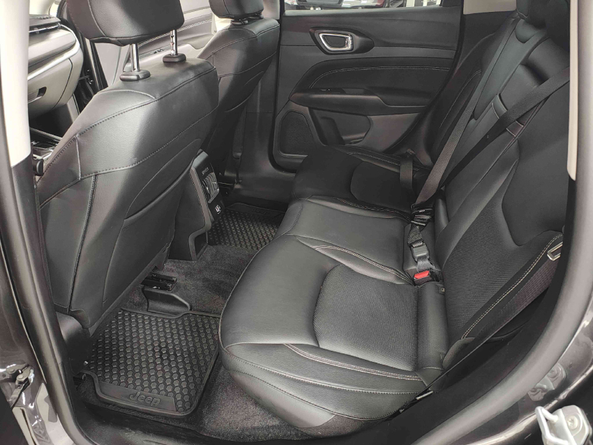 jeep compass 1.3 t270 turbo flex sport at6 4p automatico 2025