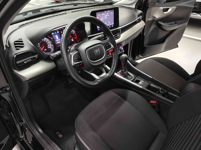 fiat fastback 1.0 turbo 200 flex cvt 4p automatico 2024