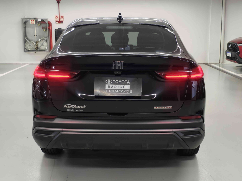 fiat fastback 1.0 turbo 200 flex cvt 4p automatico 2024