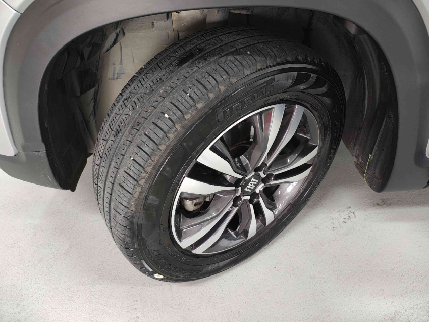 fiat toro 1.3 turbo 270 flex freedom at6 4p automatico 2024