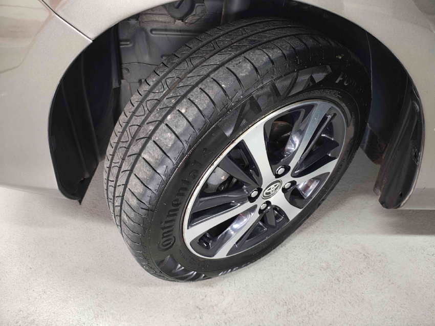 toyota yaris 1.5 16v flex xls multidrive 4p automatico 2020