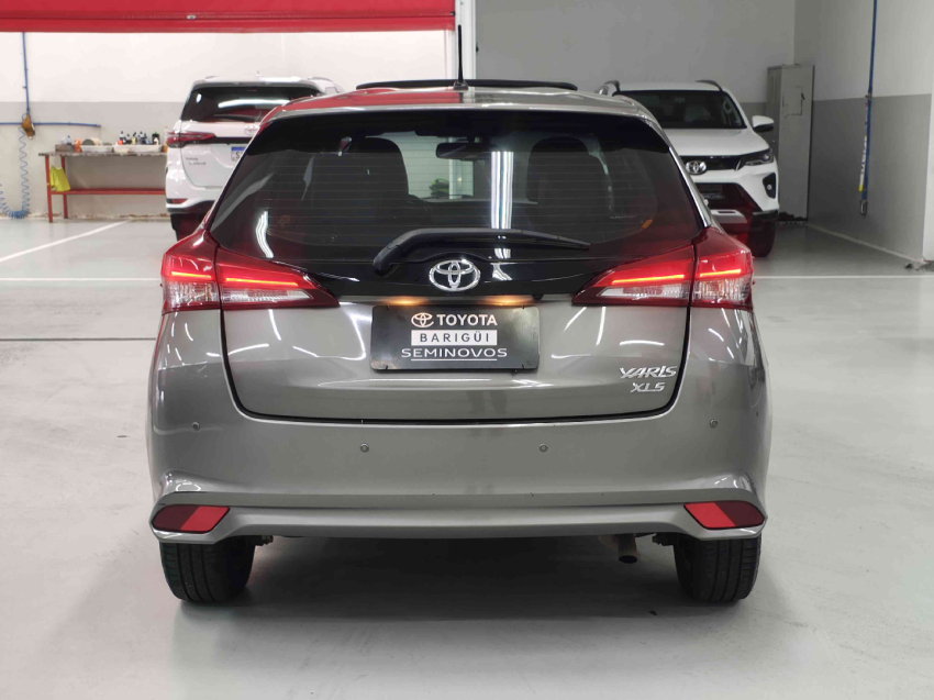 toyota yaris 1.5 16v flex xls multidrive 4p automatico 2020