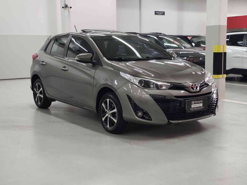 toyota yaris 1.5 16v flex xls multidrive 4p automatico 2020