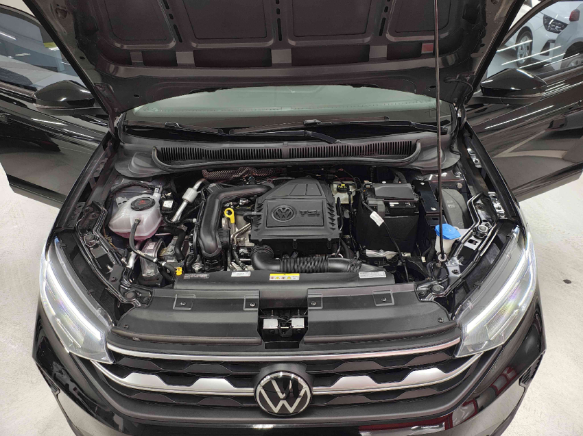 volkswagen nivus 1.0 200 tsi total flex comfortline automatico 4p 202411