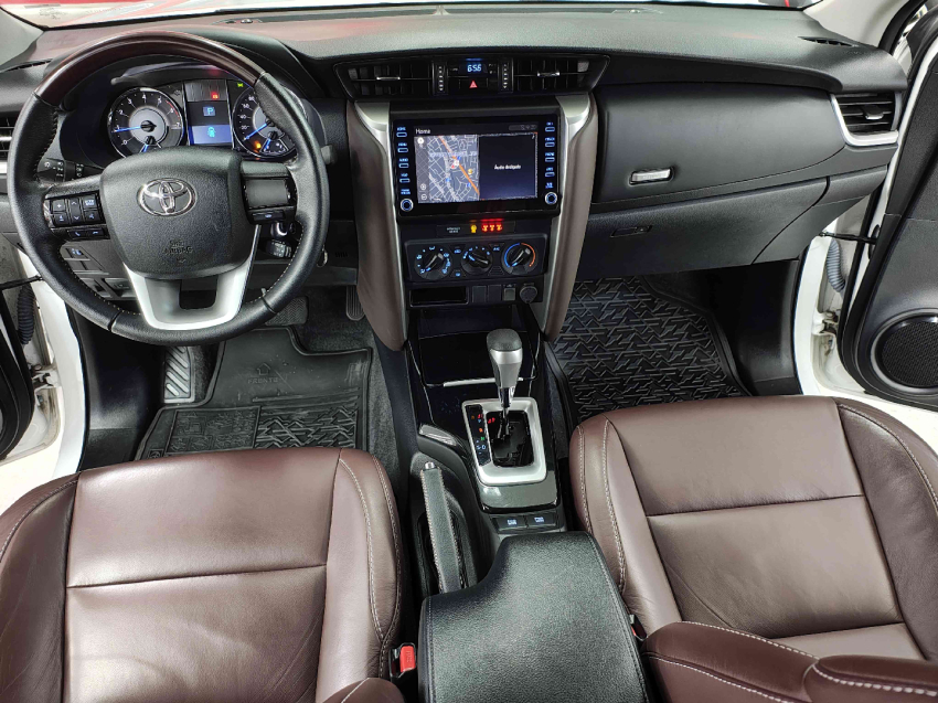 toyota hilux sw4 2.7 sr 4x2 16v flex 4p automatico 20209