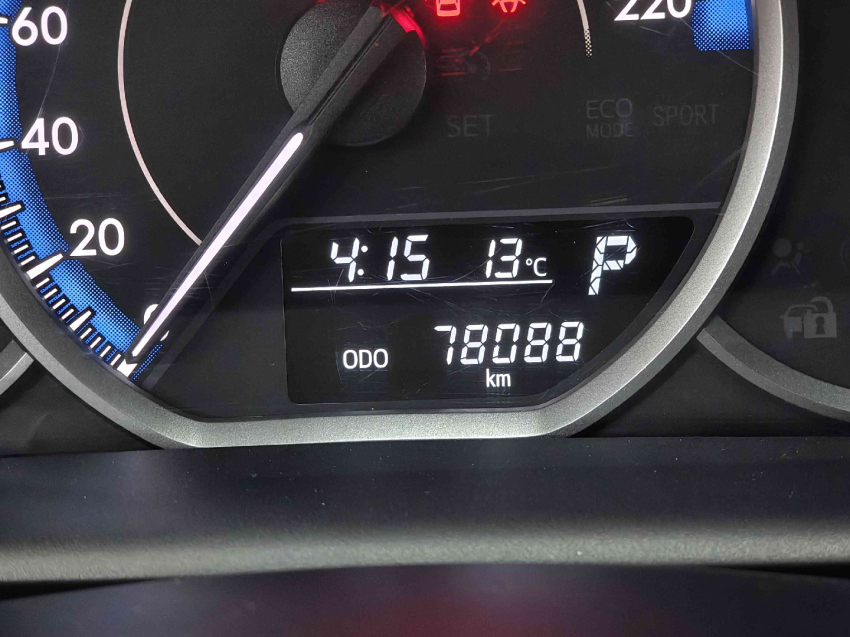 toyota yaris 1.5 16v flex sedan xl live multidrive 4p automatico 202310