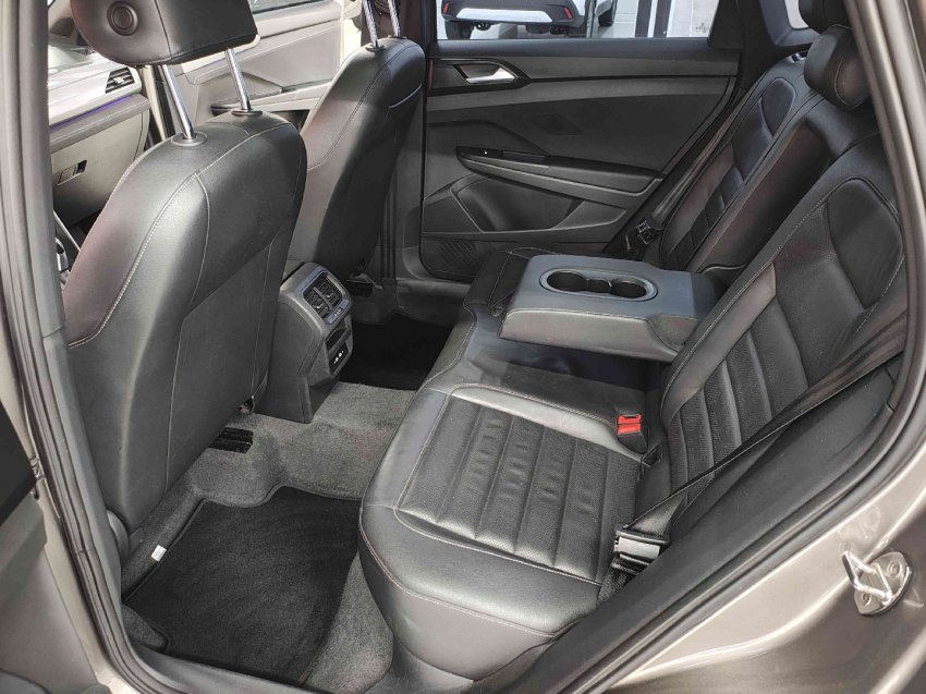 volkswagen taos 1.4 250 tsi total flex highline automatico 4p 202310