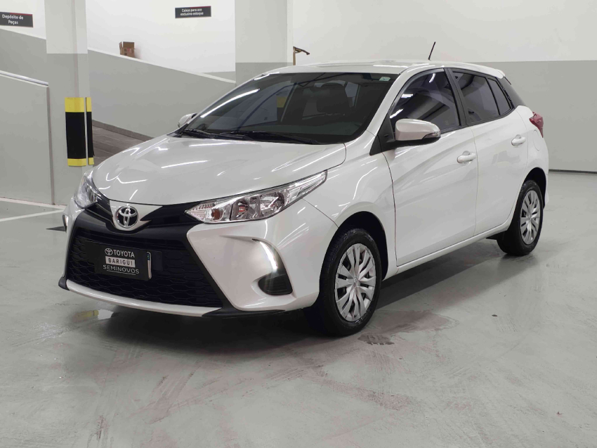toyota yaris 1.5 16v flex xl multidrive 4p automatico 20232