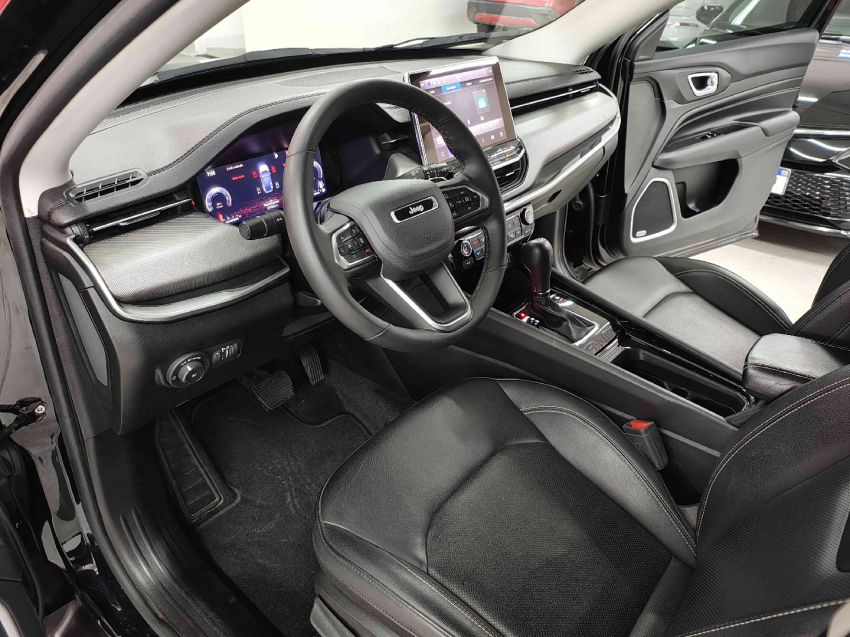 jeep compass 1.3 t270 turbo flex longitude at6 4p automatico 202510