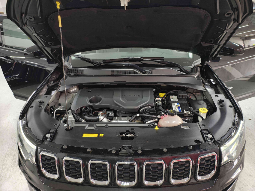 jeep compass 1.3 t270 turbo flex longitude at6 4p automatico 202511