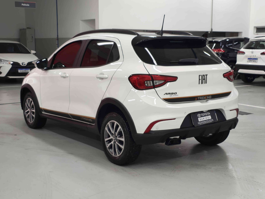 fiat argo 1.3 firefly flex trekking manual 4p automatico 20253