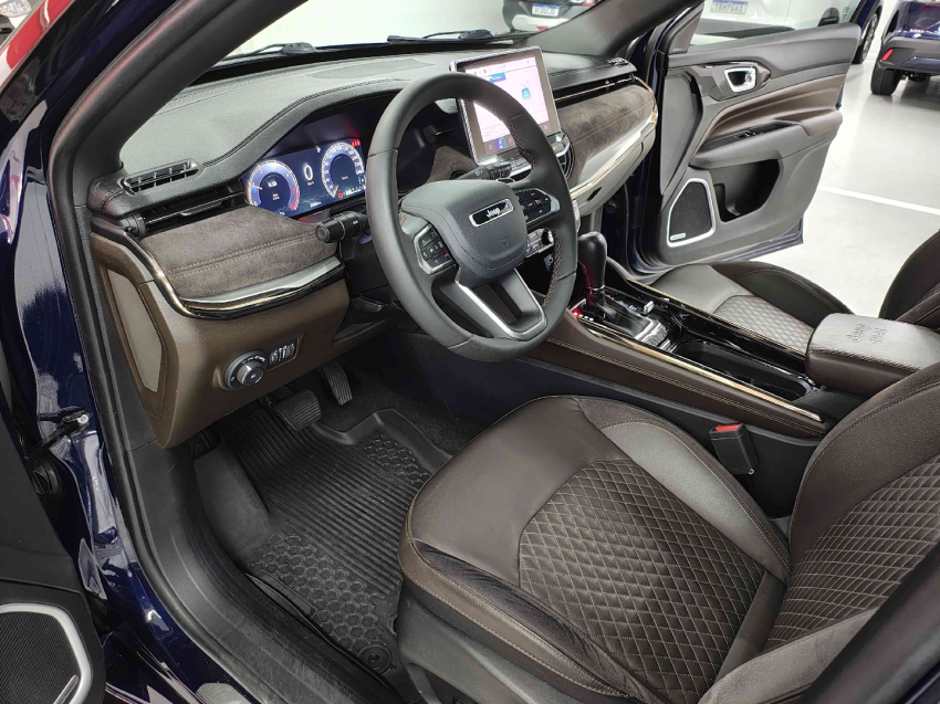 jeep commander 2.0 td380 turbo diesel overland at9 4p automatico 20229