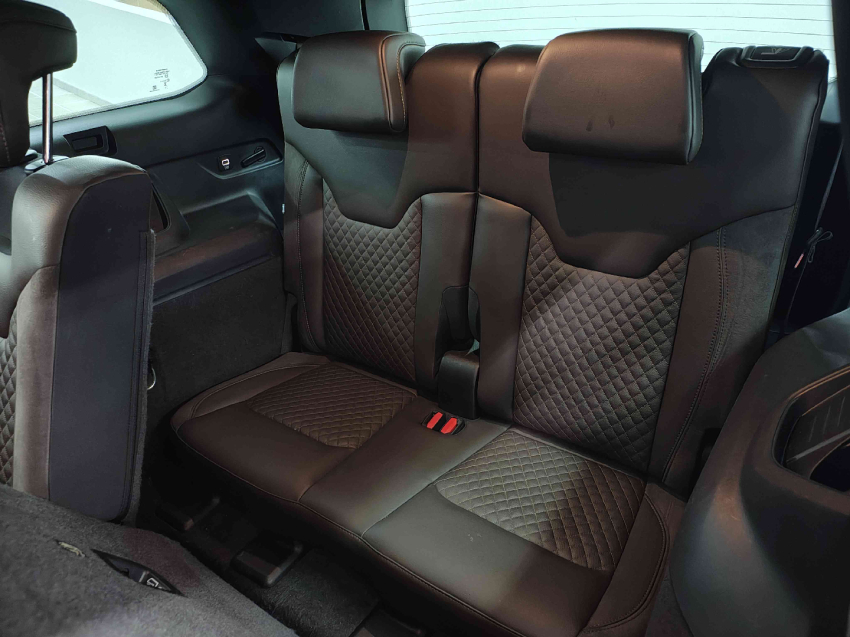 jeep commander 2.0 td380 turbo diesel overland at9 4p automatico 202211