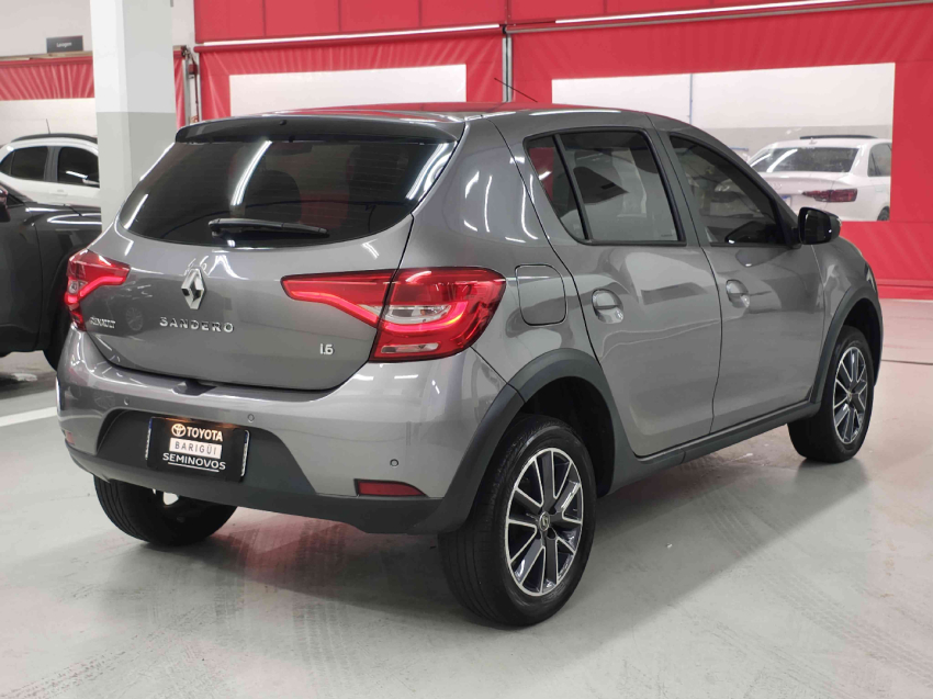 renault sandero 1.6 16v sce flex intense x-tronic 4p automatico 20205