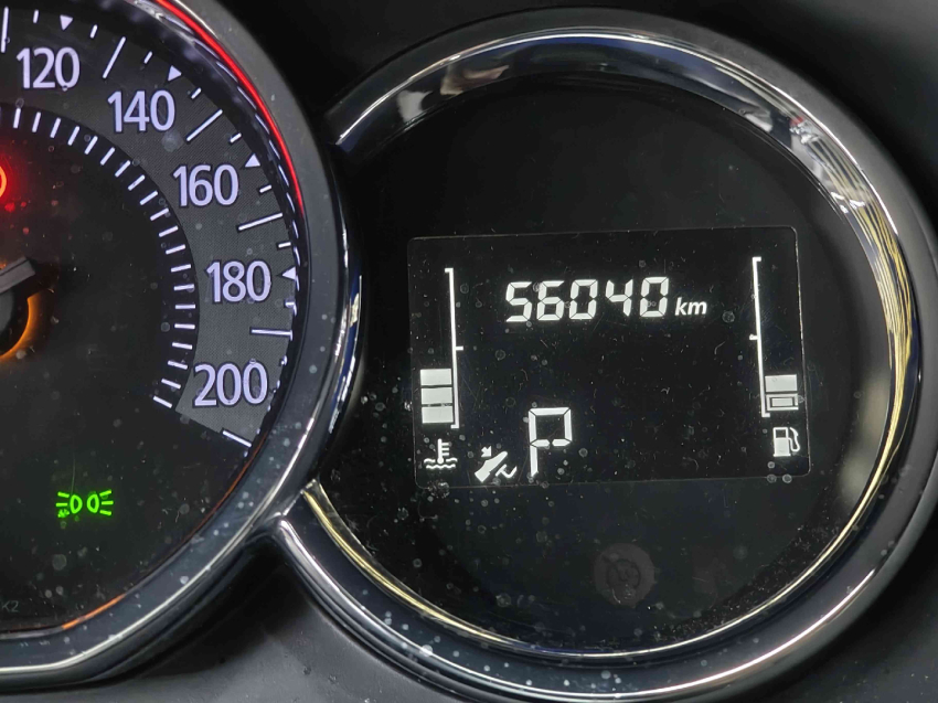 renault sandero 1.6 16v sce flex intense x-tronic 4p automatico 202010