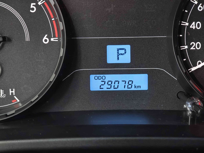 toyota hilux 2.8 d-4d turbo diesel cd power pack 4x4 automatica 4p automatico 202410