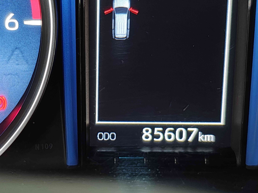 toyota hilux sw4 2.8 d-4d turbo diesel srx 7l 4x4 automatico 5p 202311