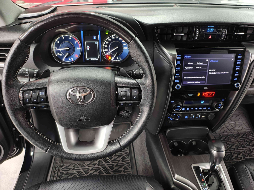 toyota hilux sw4 2.8 d-4d turbo diesel srx 7l 4x4 automatico 5p 20239