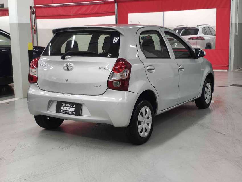 toyota etios 1.3 x 16v flex 4p manual 20145