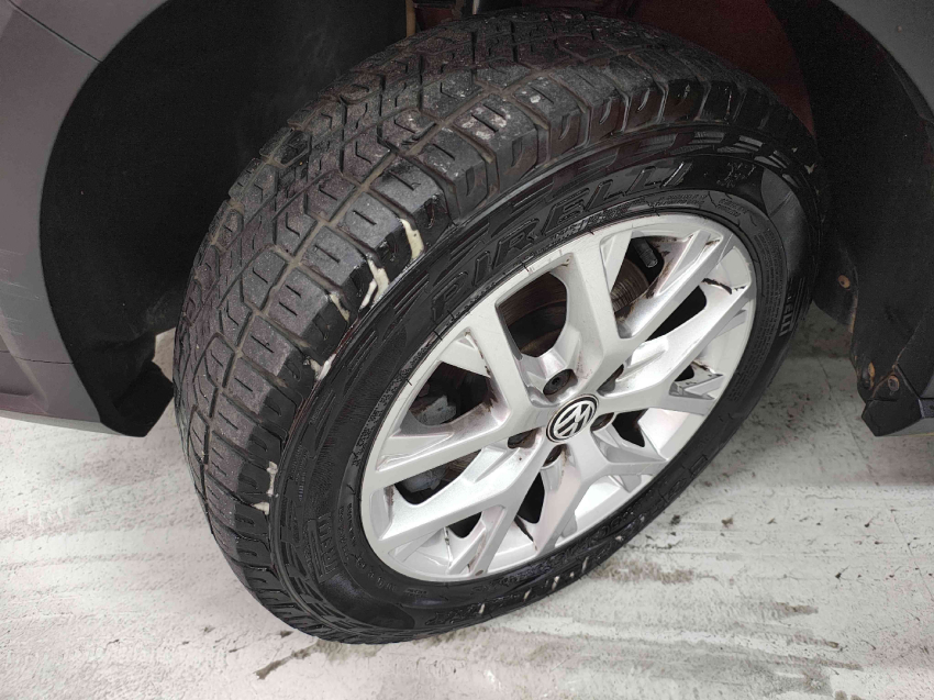 volkswagen crossfox 1.6 msi flex 16v 4p automatizado semiautomatico 201612