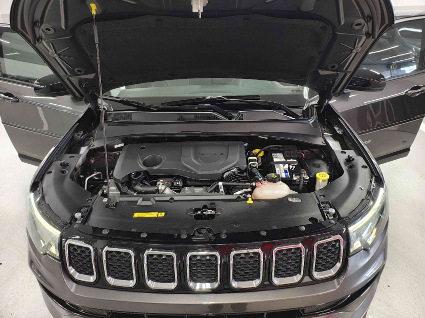 jeep compass 1.3 t270 turbo flex longitude at6 4p automatico 202211