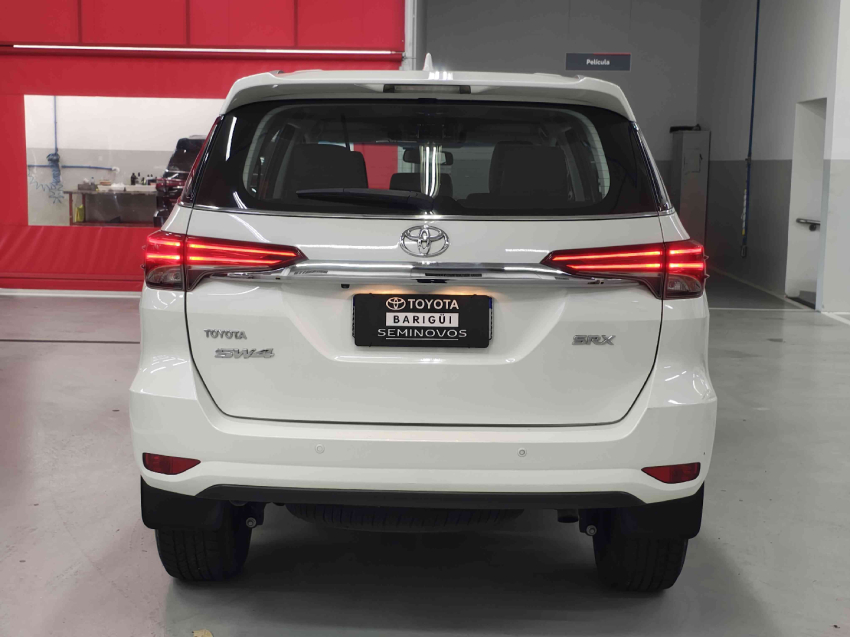 toyota hilux sw4 2.8 srx 4x4 16v turbo intercooler diesel 4p automatico 20194