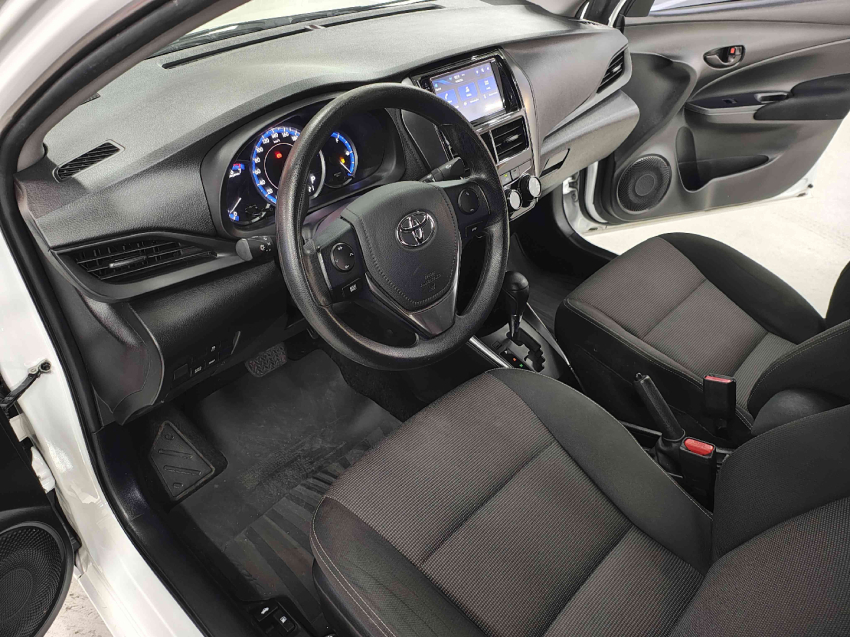 toyota yaris 1.5 16v flex sedan xl live multidrive 4p automatico 20236
