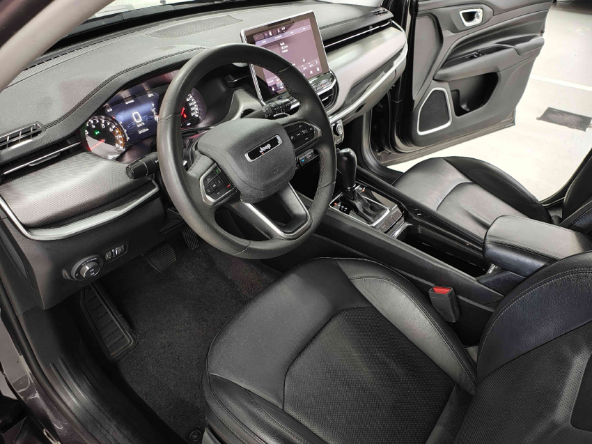 jeep compass 1.3 t270 turbo flex longitude at6 4p automatico 202210