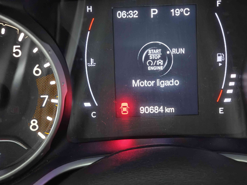 jeep compass 2.0 16v flex longitude automatico 4p 201810