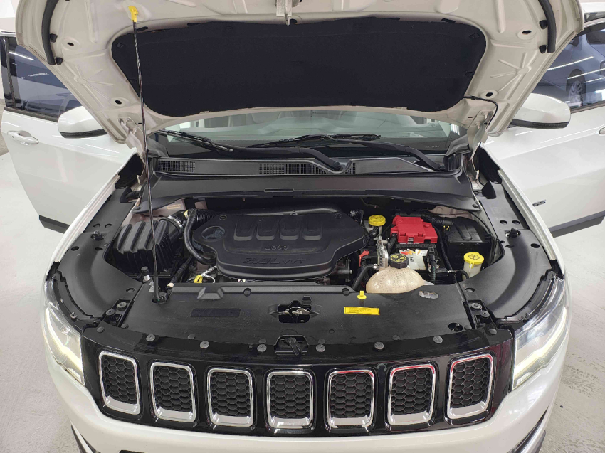 jeep compass 2.0 16v flex longitude automatico 4p 201911