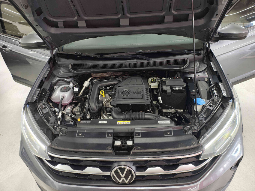 volkswagen nivus 1.0 200 tsi total flex highline automatico 4p 202411