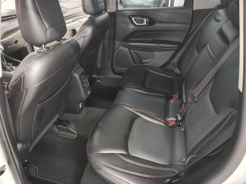 jeep compass 1.3 t270 turbo flex limited at6 4p automatico 20226