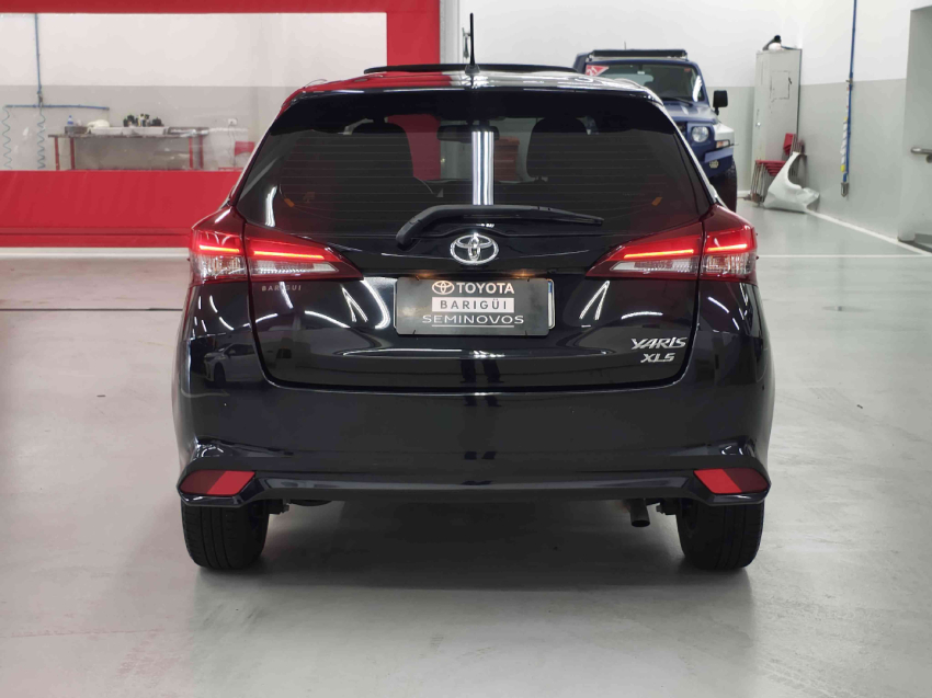 toyota yaris 1.5 16v flex xls connect multidrive 4p automatico 20204