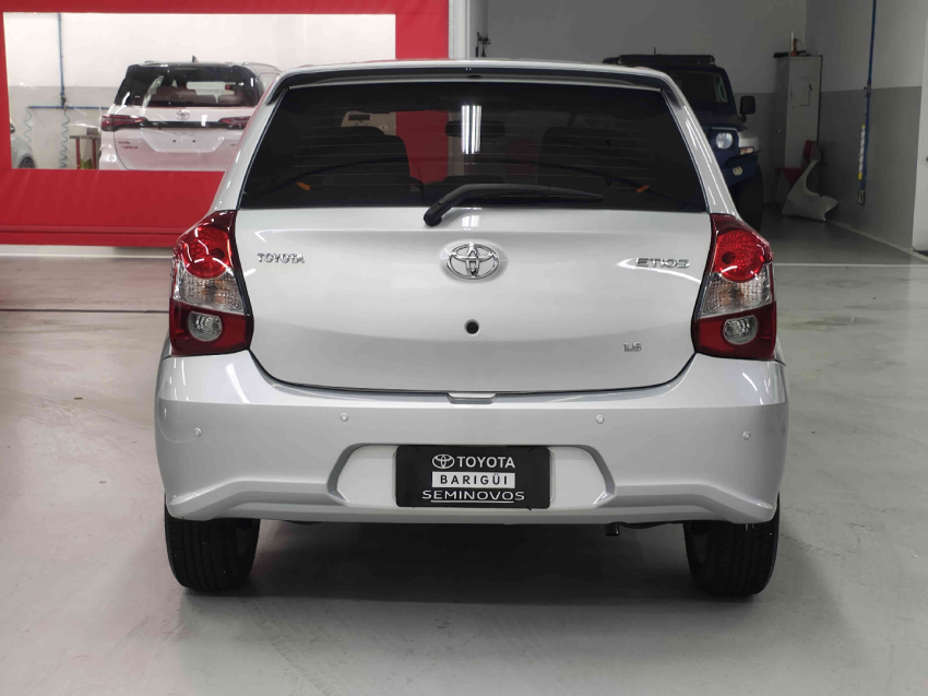 toyota etios 1.5 x plus 16v flex 4p manual 20194